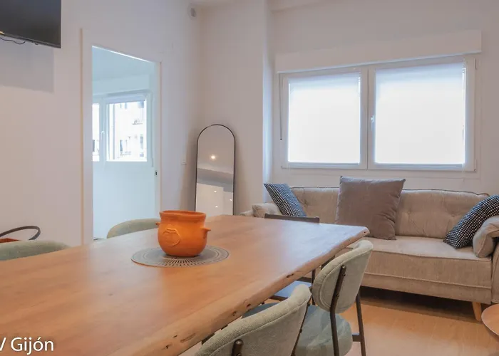 Avg Manuel Junquera 27 Διαμέρισμα Χιχόν