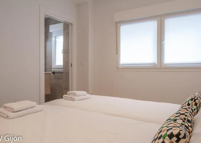 Avg Manuel Junquera 27 Χιχόν